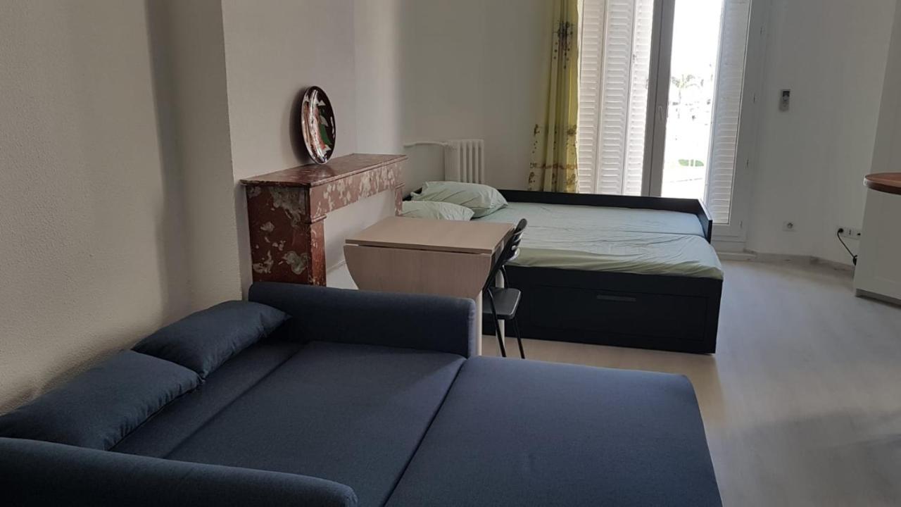Studio With Sea View For 2 People 土伦 外观 照片
