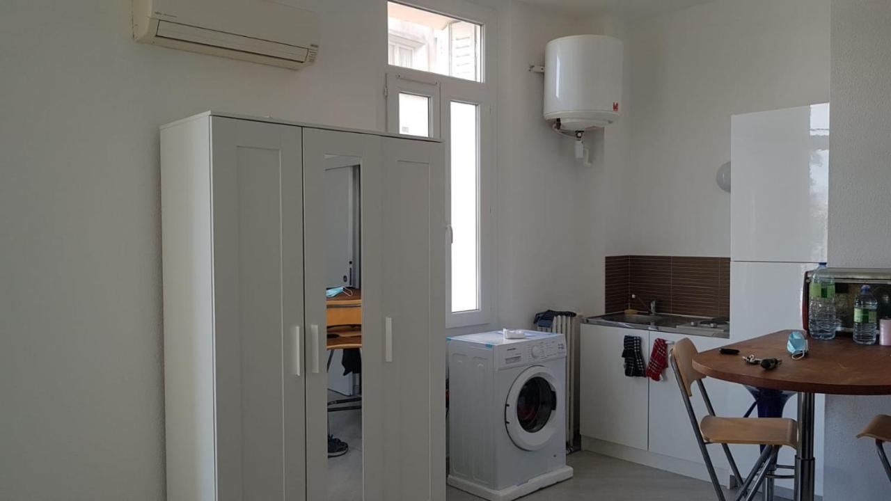 Studio With Sea View For 2 People 土伦 外观 照片