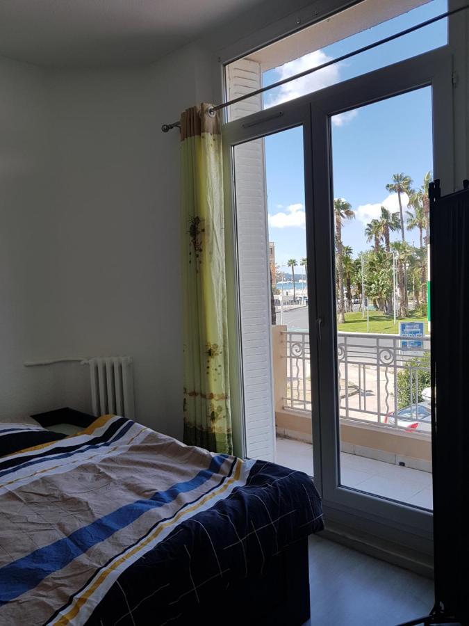 Studio With Sea View For 2 People 土伦 外观 照片